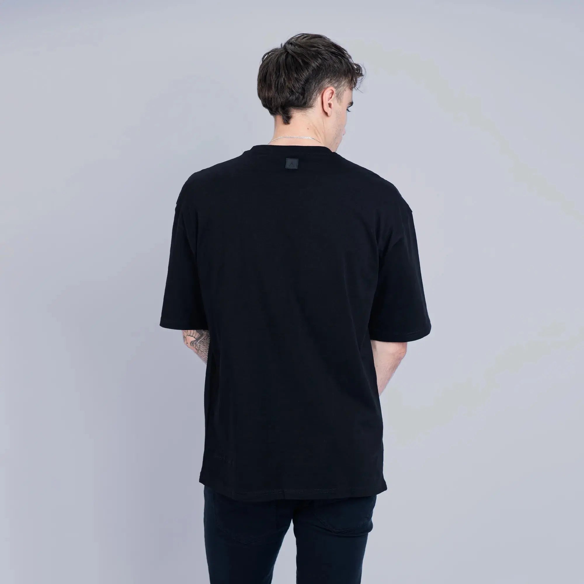Essential Boxy T-Shirt Black - FADE