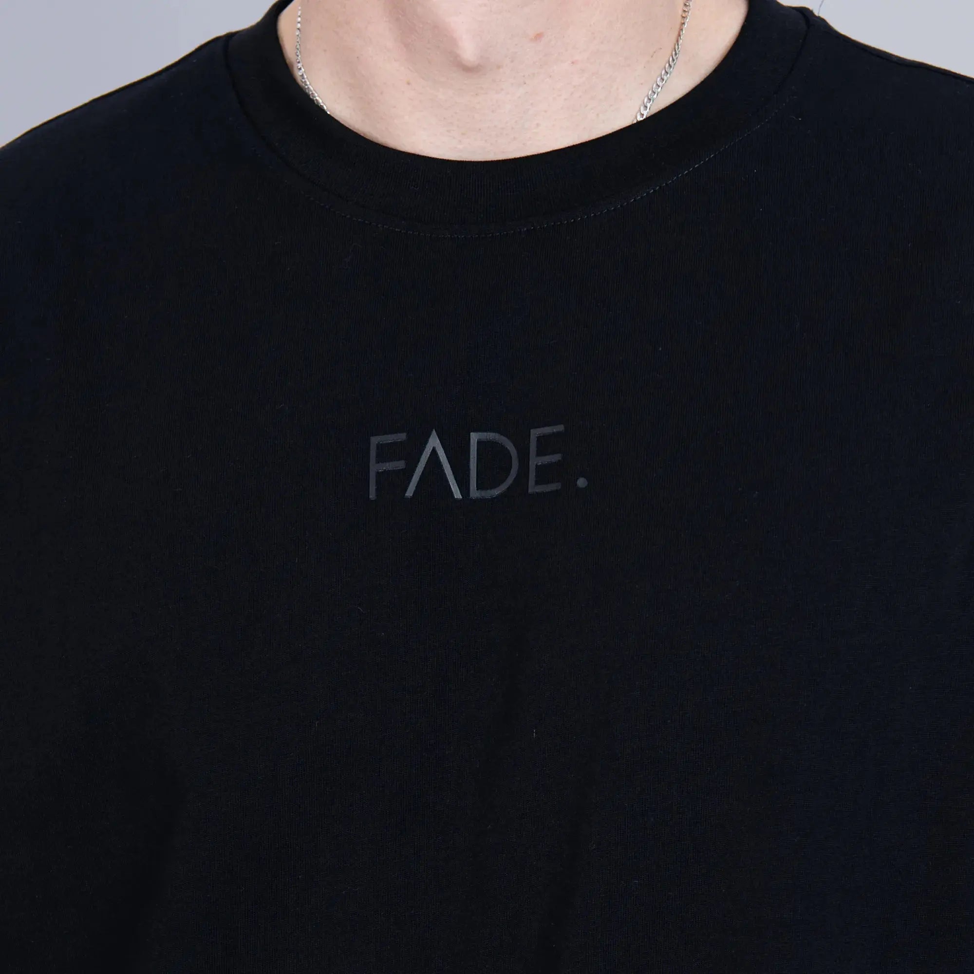 Essential Boxy T-Shirt Black - FADE
