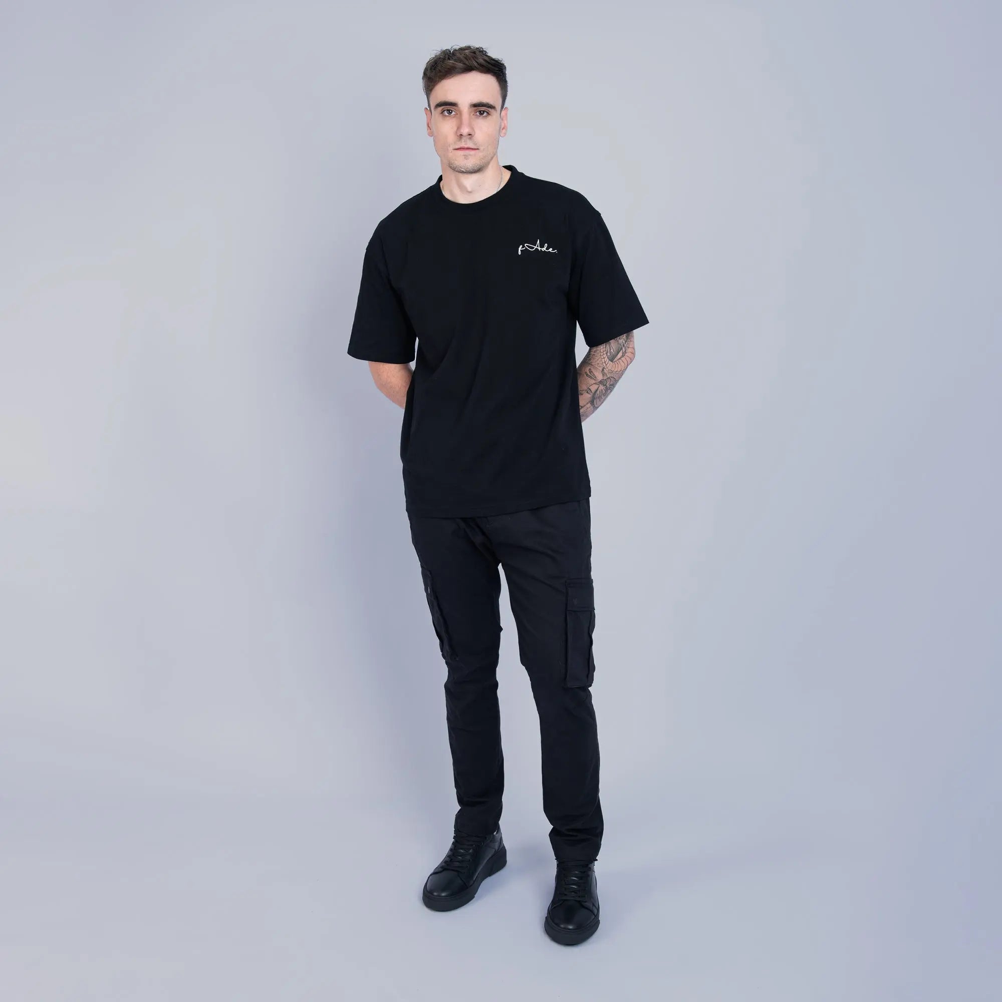 Essential Cargo Pants Black - FADE