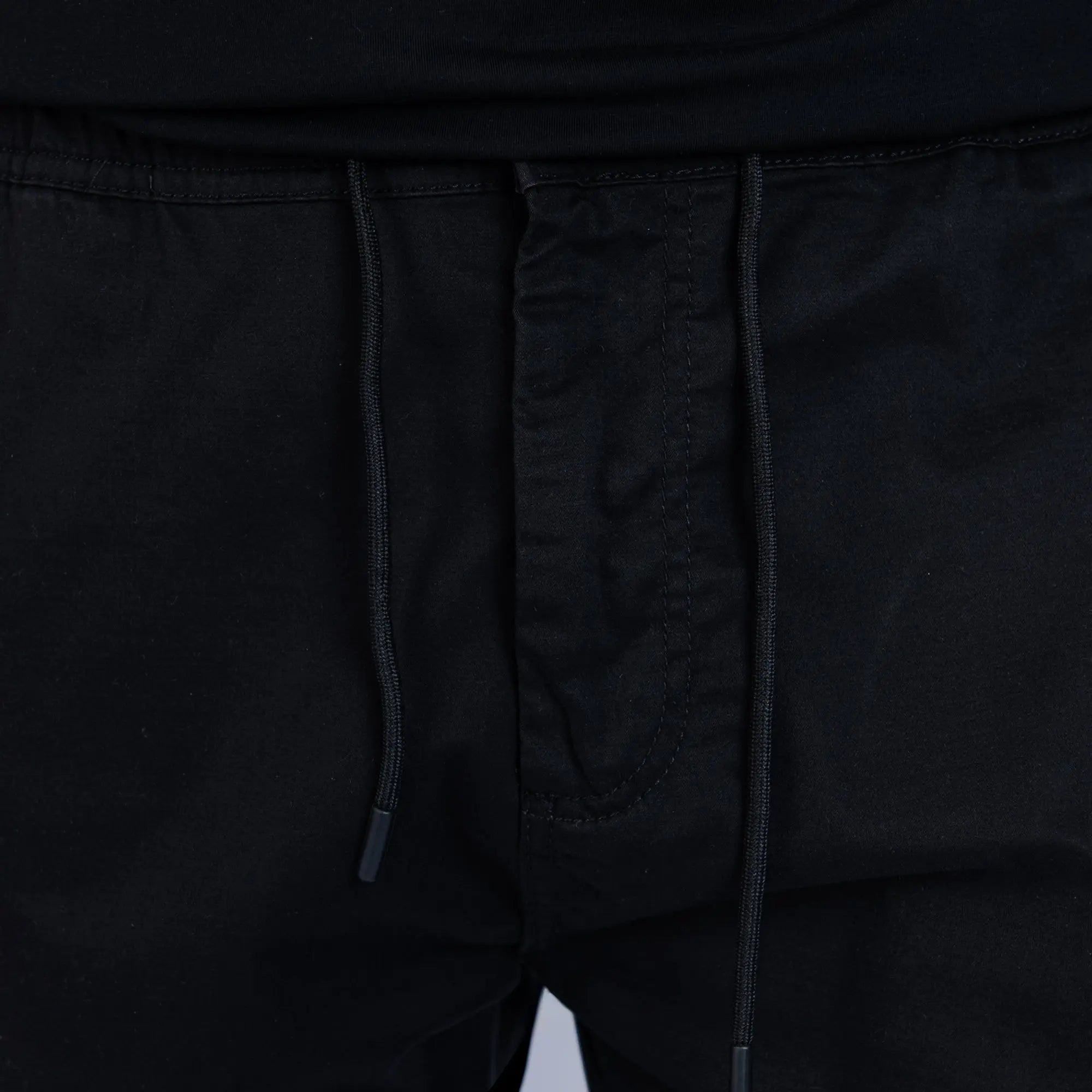 Essential Cargo Pants Black - FADE