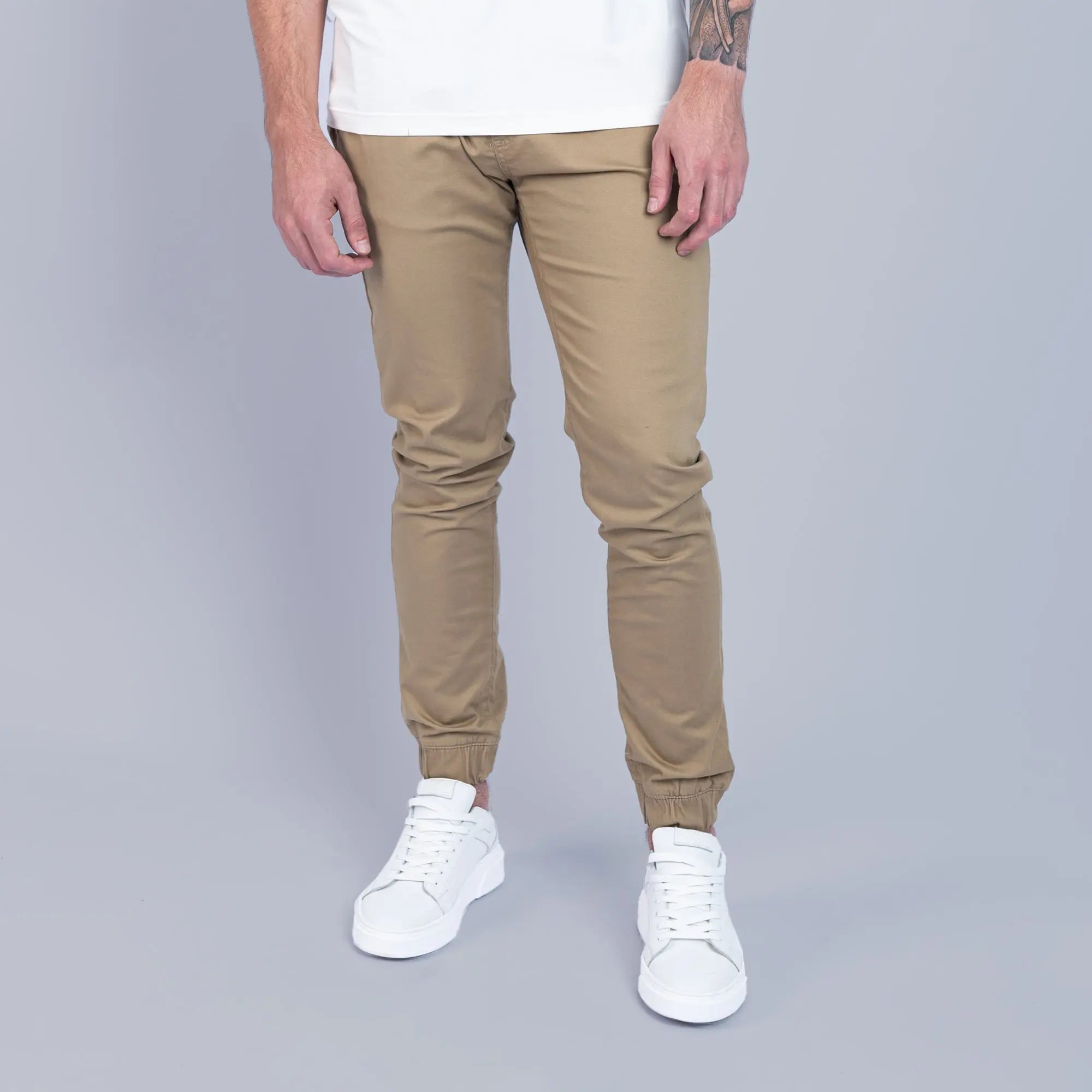 Essential Cuffed Jogger Stone - FADE