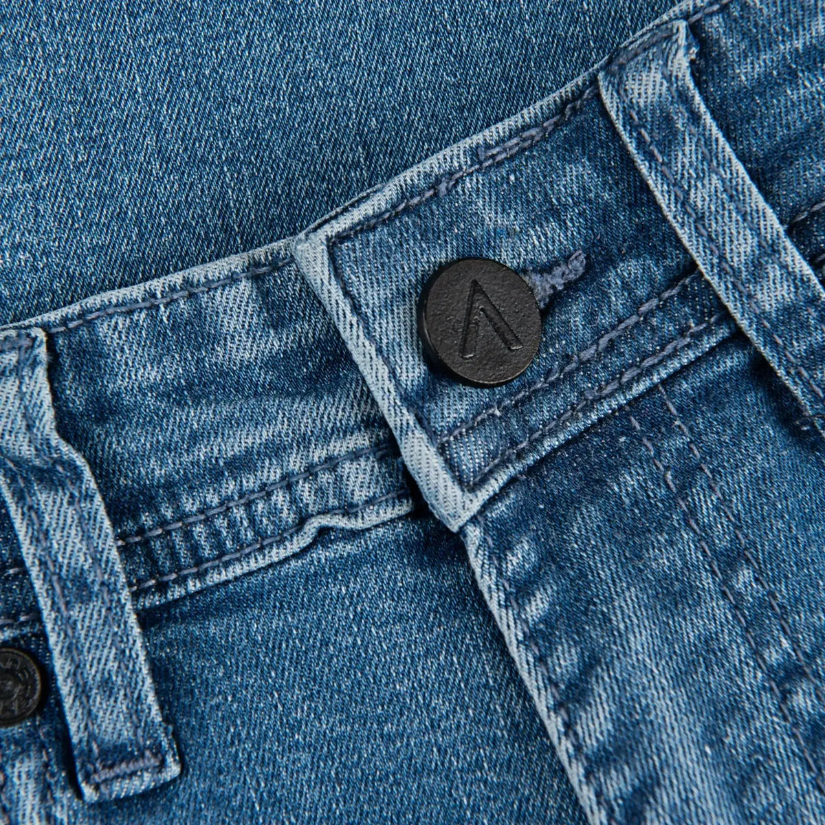 Essential Mid Wash Slim Tapered Jeans - FADE
