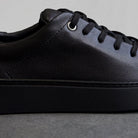 Essential Sneaker Black - FADE