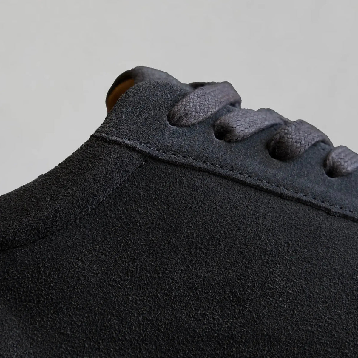 FF11 Essential Sneaker Suede Grey - FADE