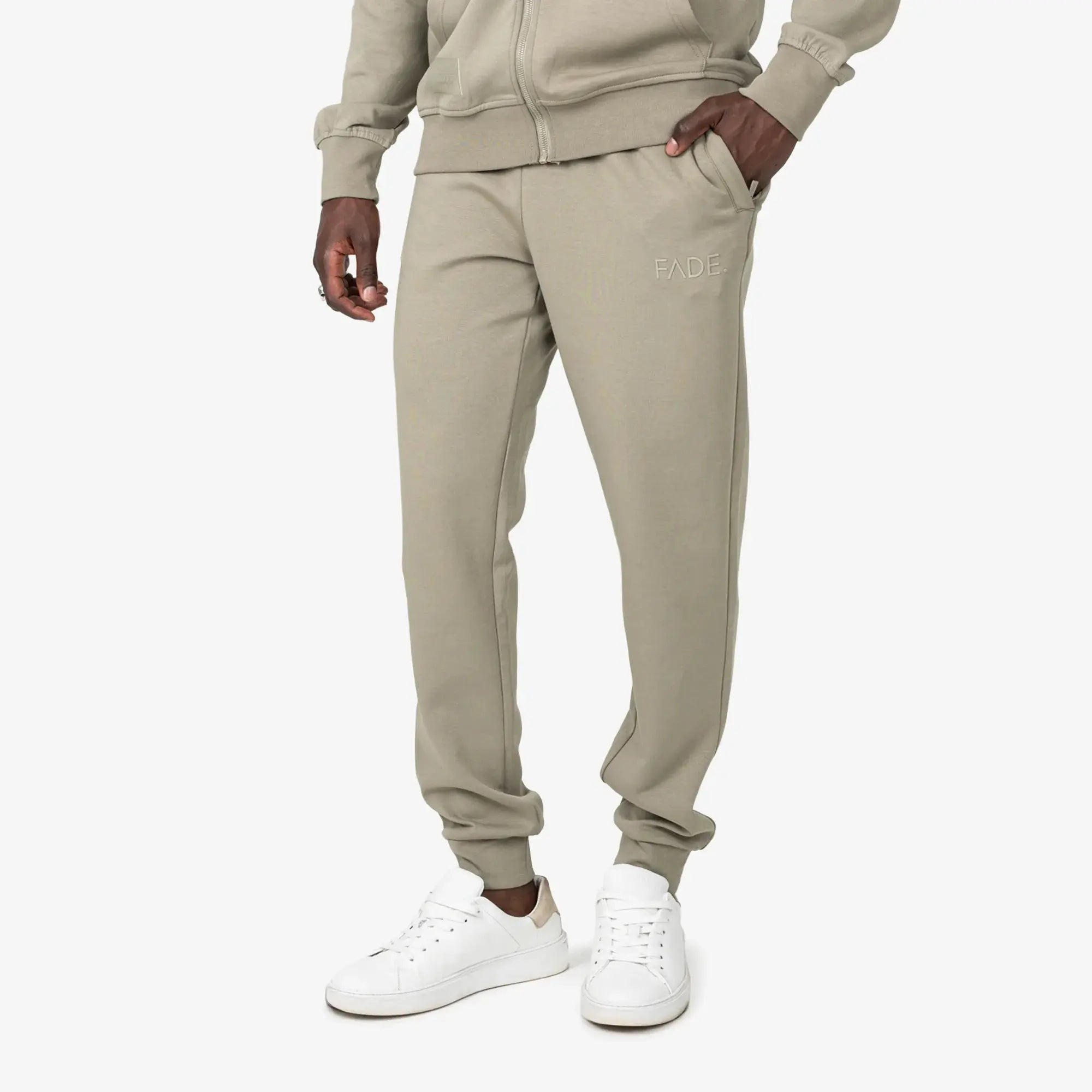 Essential Sweatpants Slim Fit Taupe - FADE