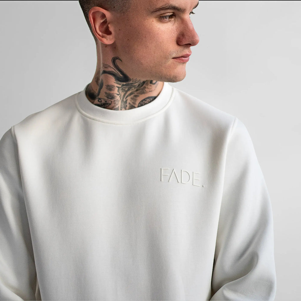 Fade Essential Sweatshirt Off-White - FADE