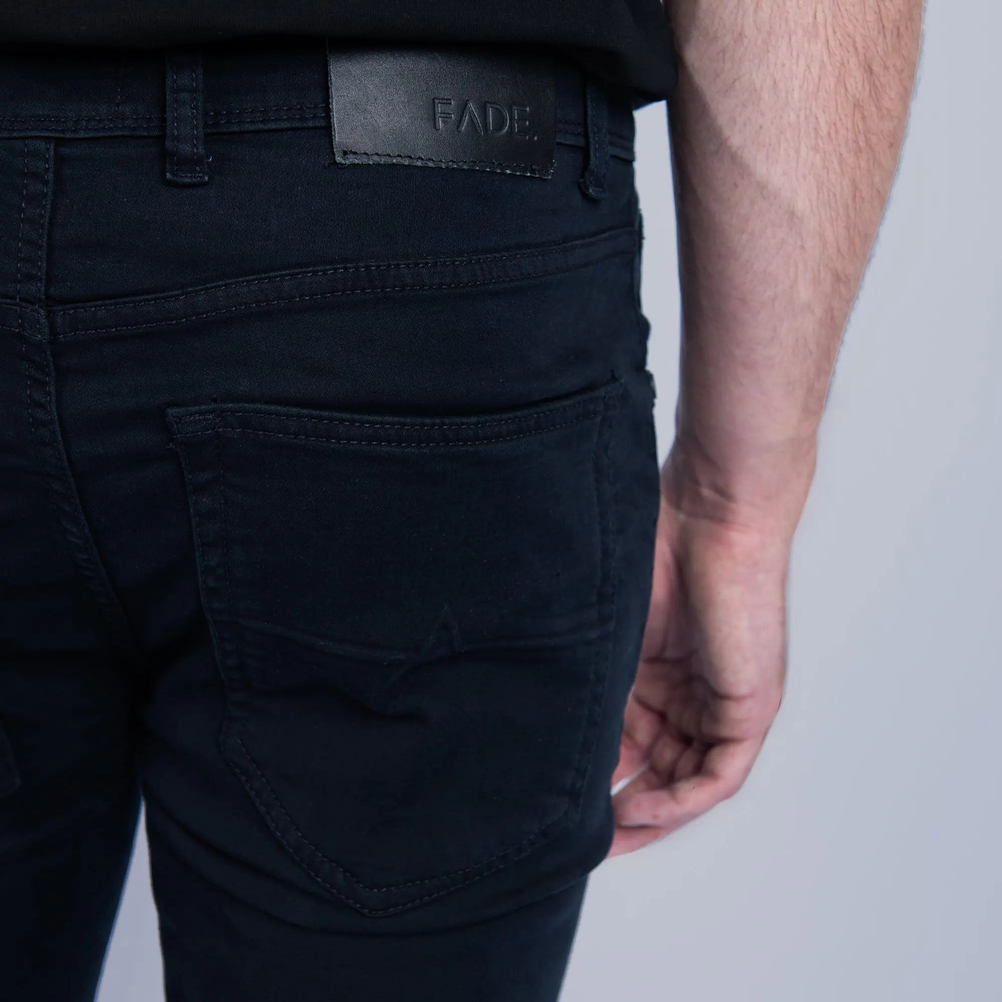 Iconic Dusk Slim Fit Jeans - FADE