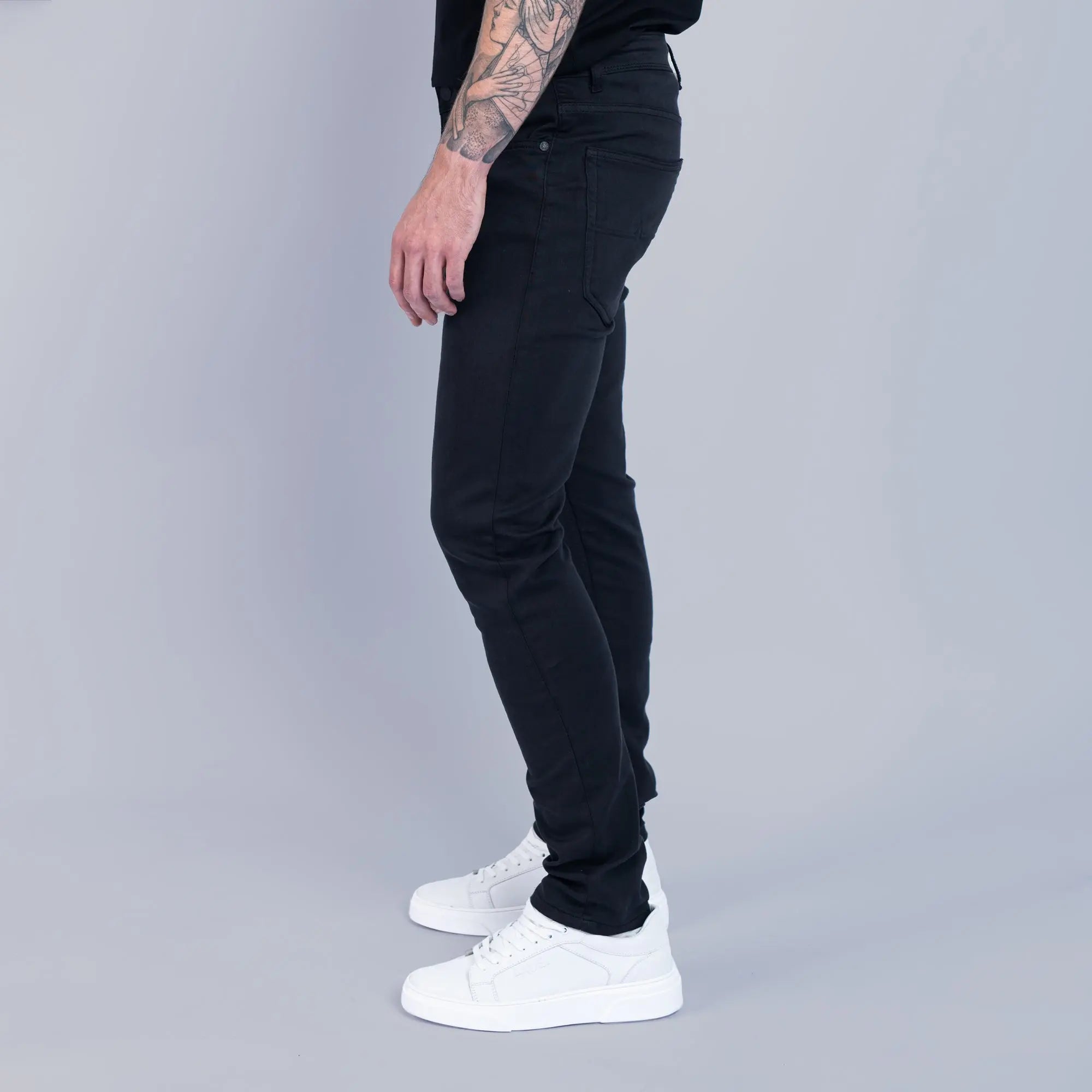 Iconic Graphite Slim Fit Jeans - FADE
