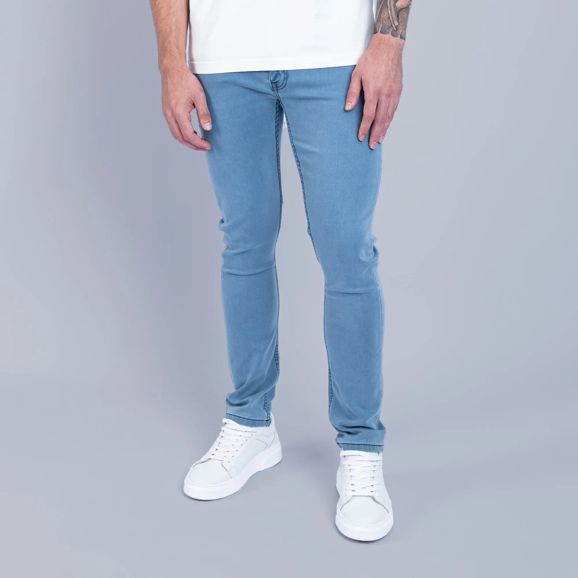 Iconic Sky Slim Fit Jeans - FADE