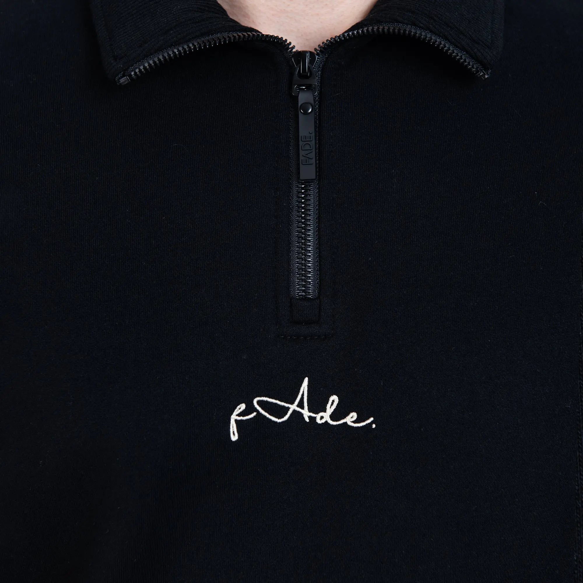 Signature Quarter Zip Black - FADE