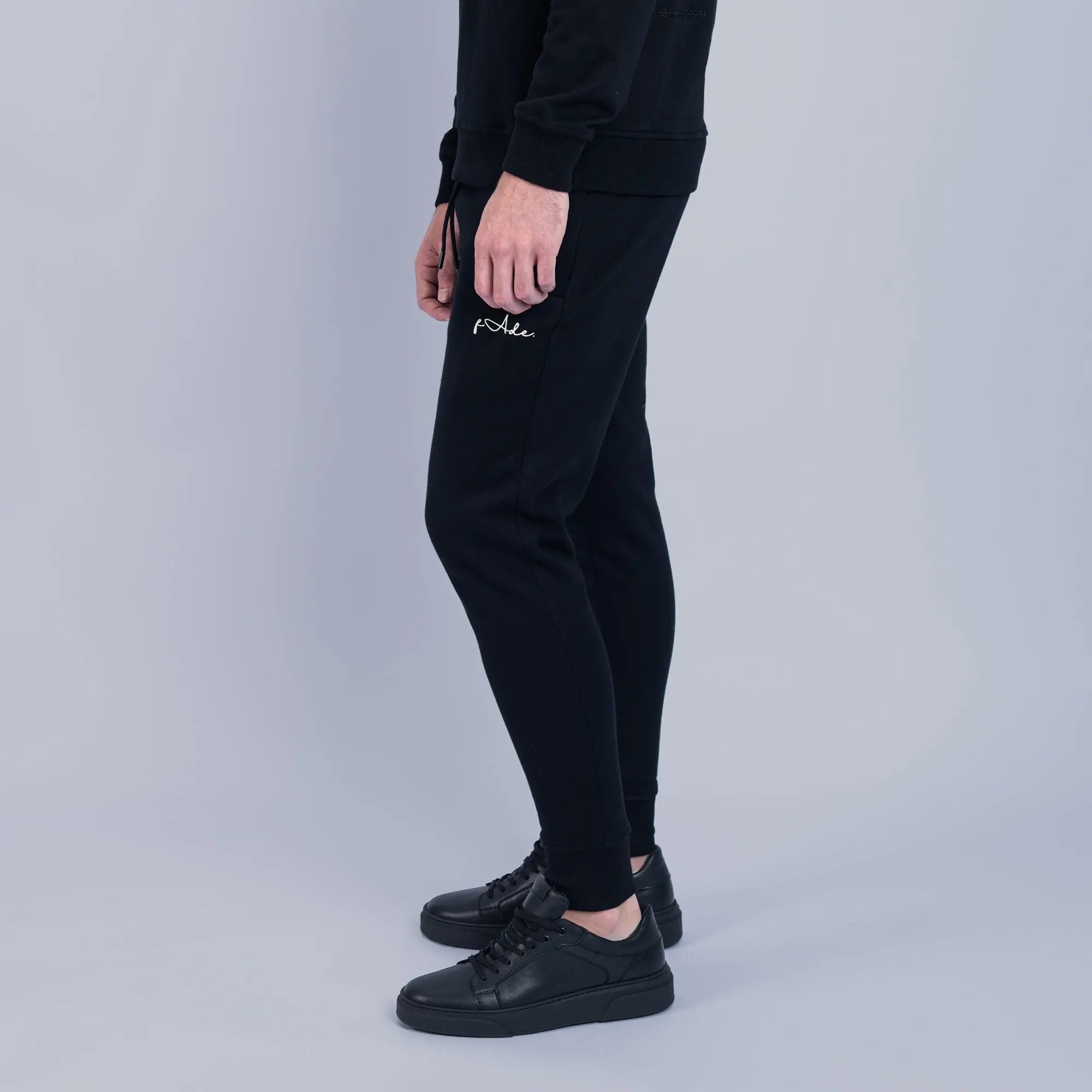 Signature Sweatpants Black - FADE