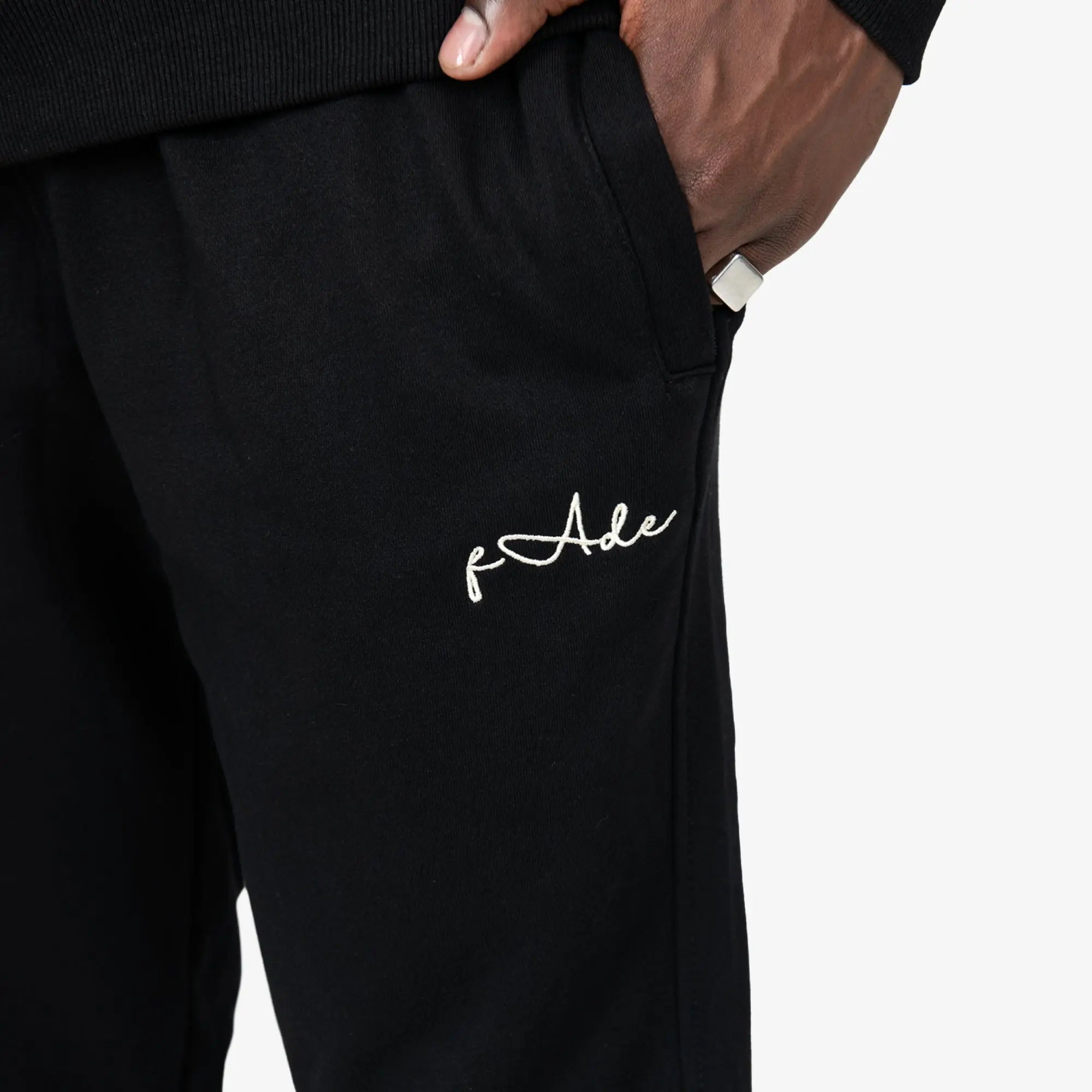 Signature Sweatpants Black - FADE