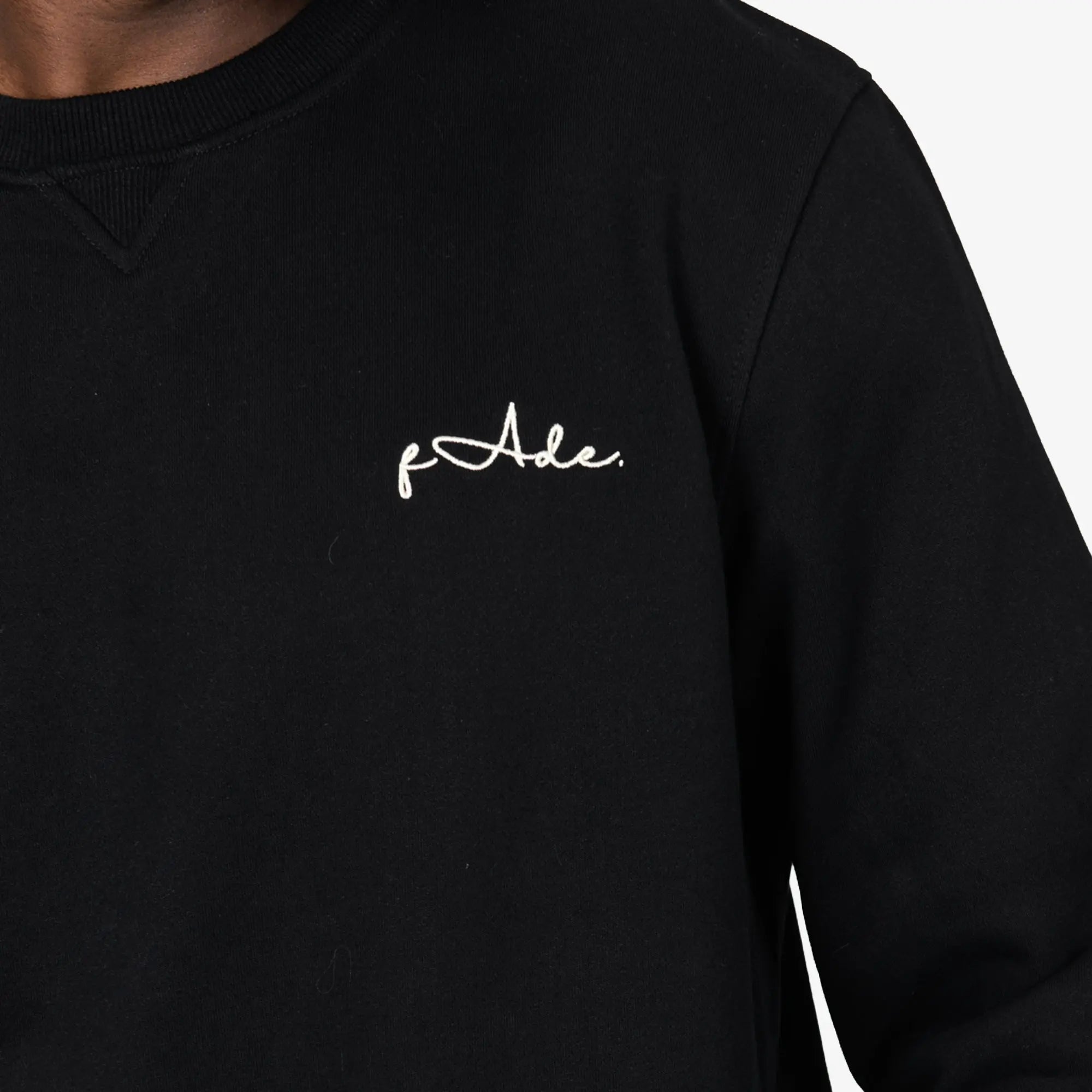 Signature Sweatshirt Black - FADE