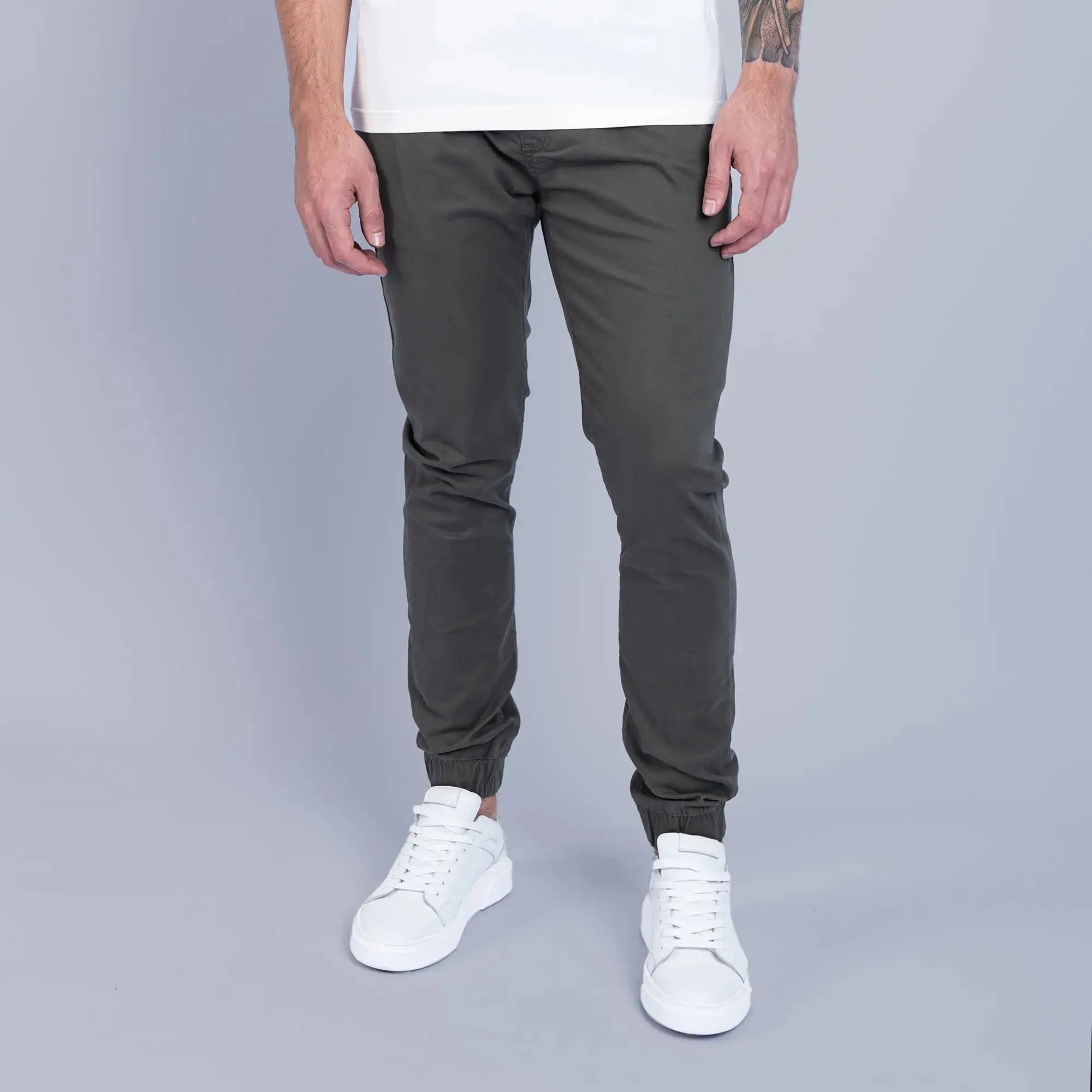 Essential Cuffed Jogger Green - FADE