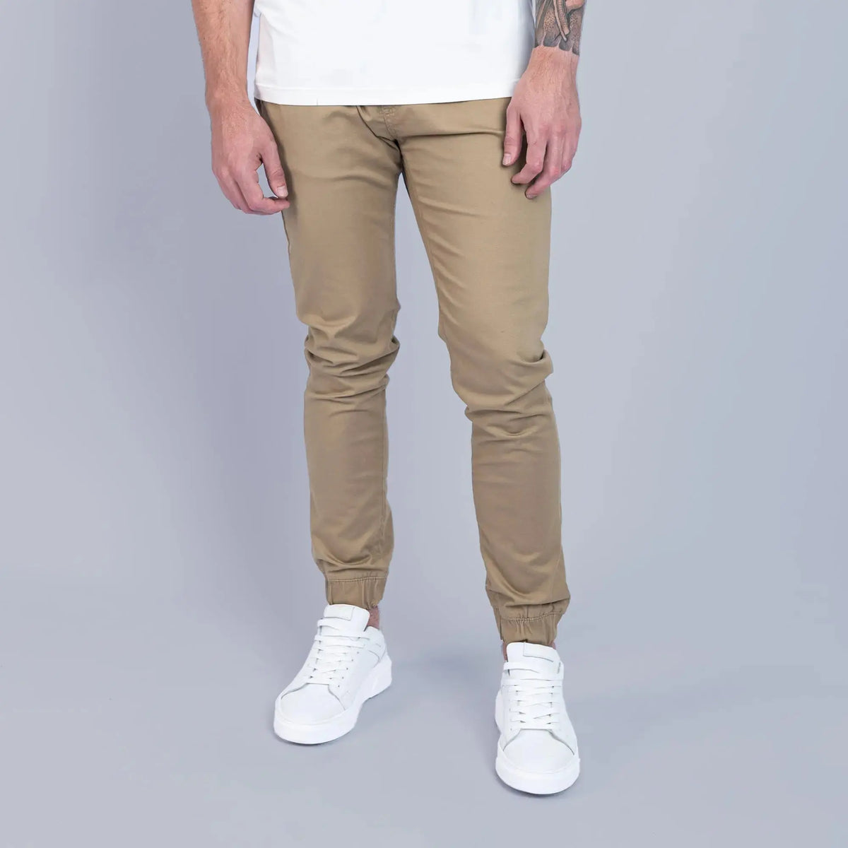 Essential Cuffed Jogger Stone - FADE