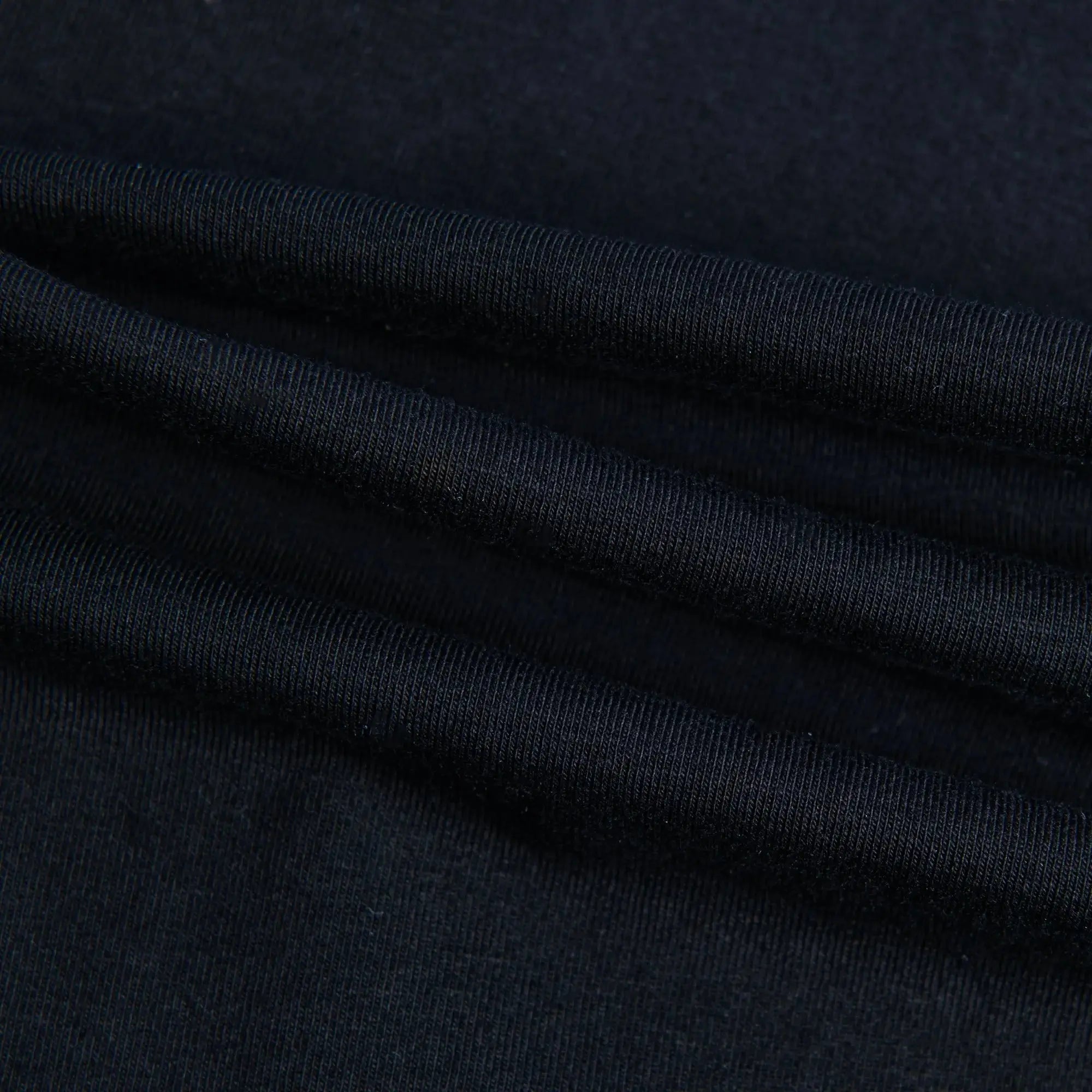 Essential Slim T-Shirt Black - FADE