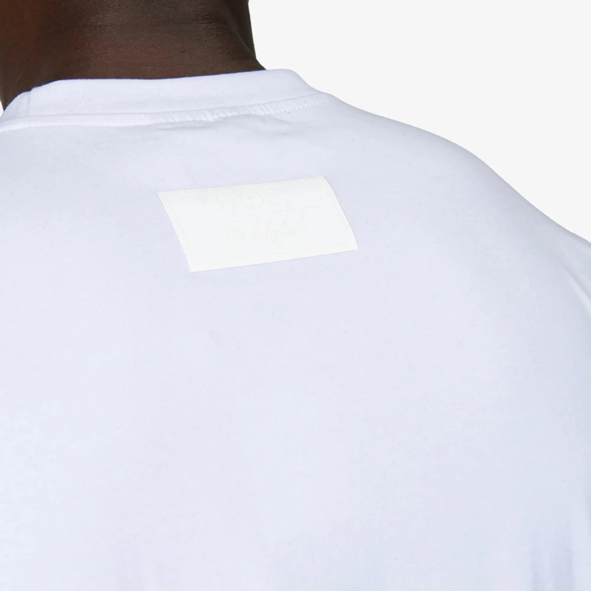 Essential Slim Fit T-Shirt White - FADE