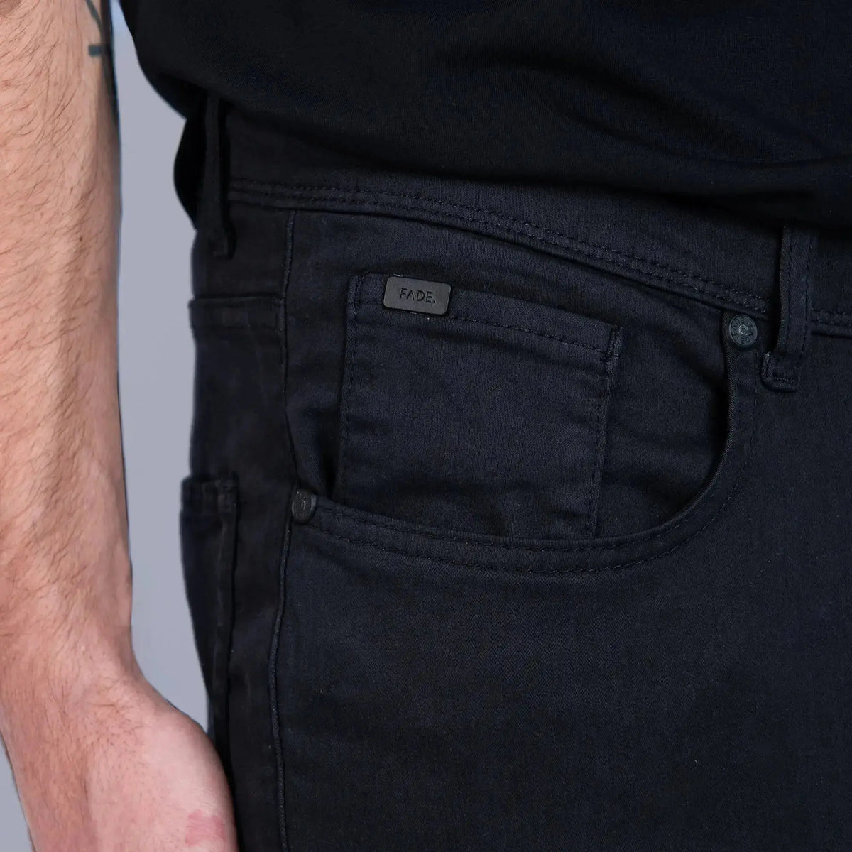 Iconic Graphite Slim Fit Jeans - FADE