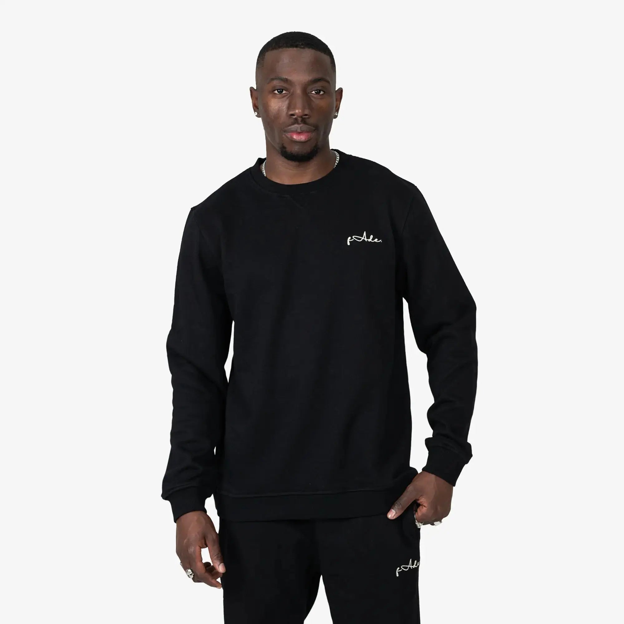 Signature Sweatshirt Black - FADE