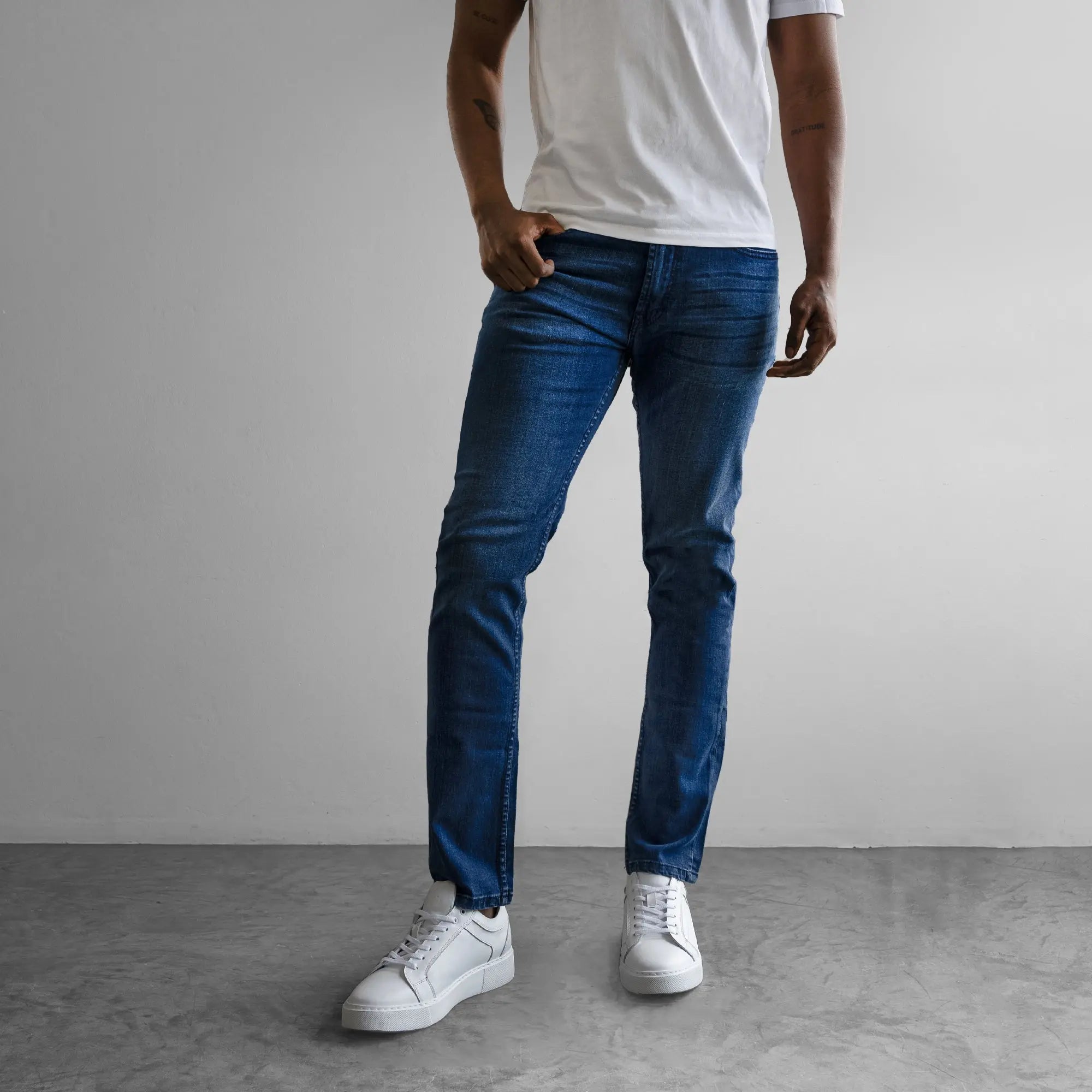 Core Liquid Jeans - FADE