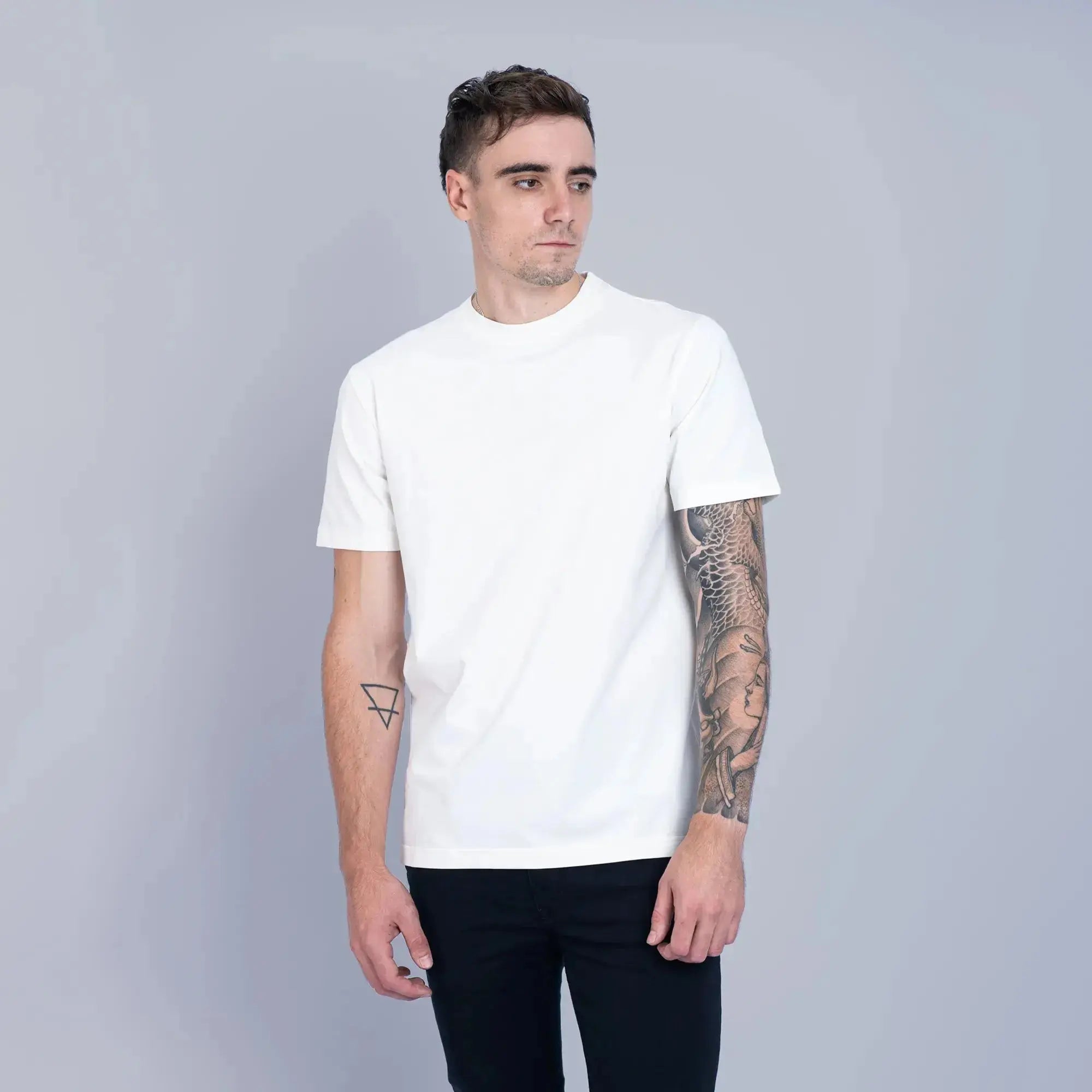 Essential Slim T-Shirt White - FADE