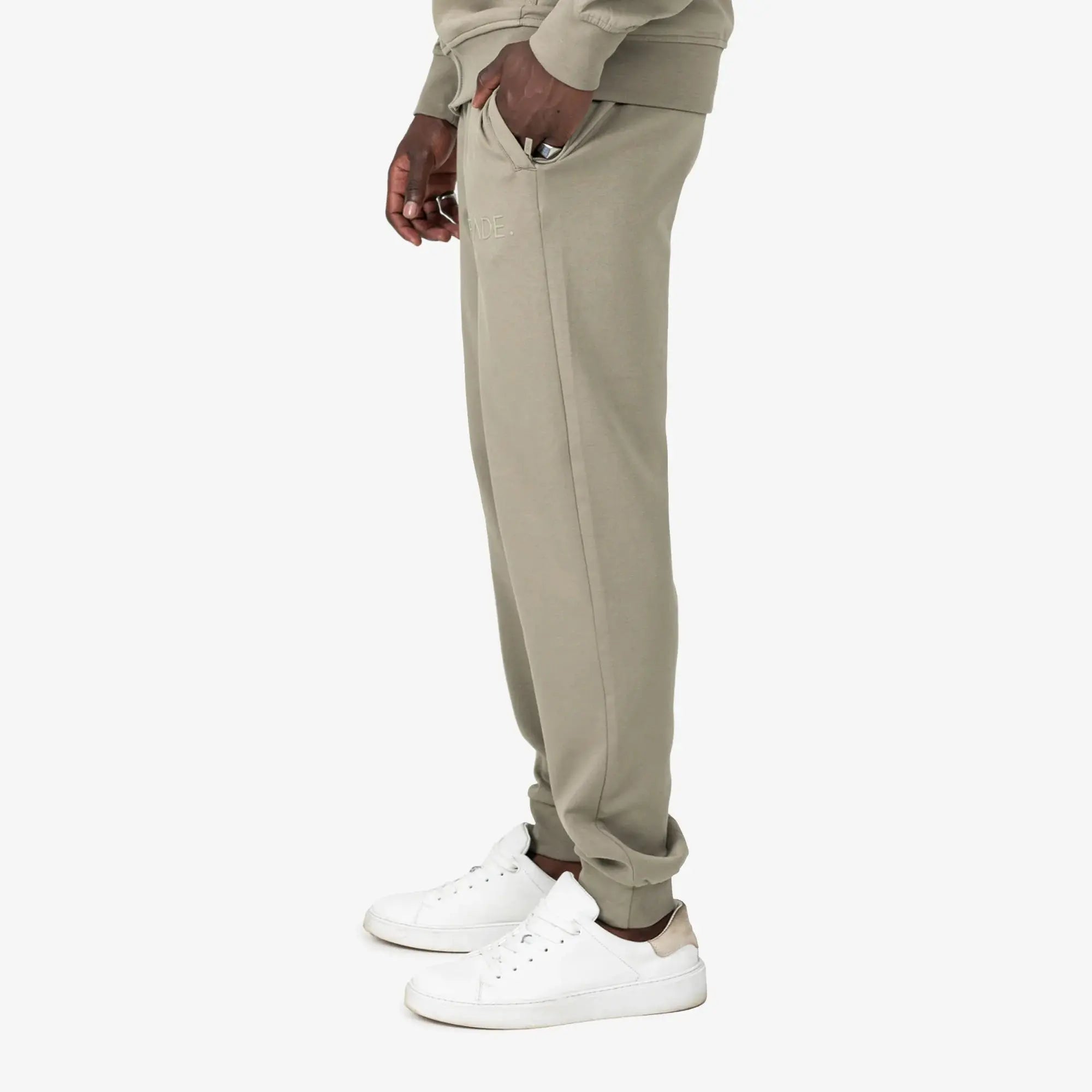 Essential Sweatpants Slim Fit Taupe - FADE