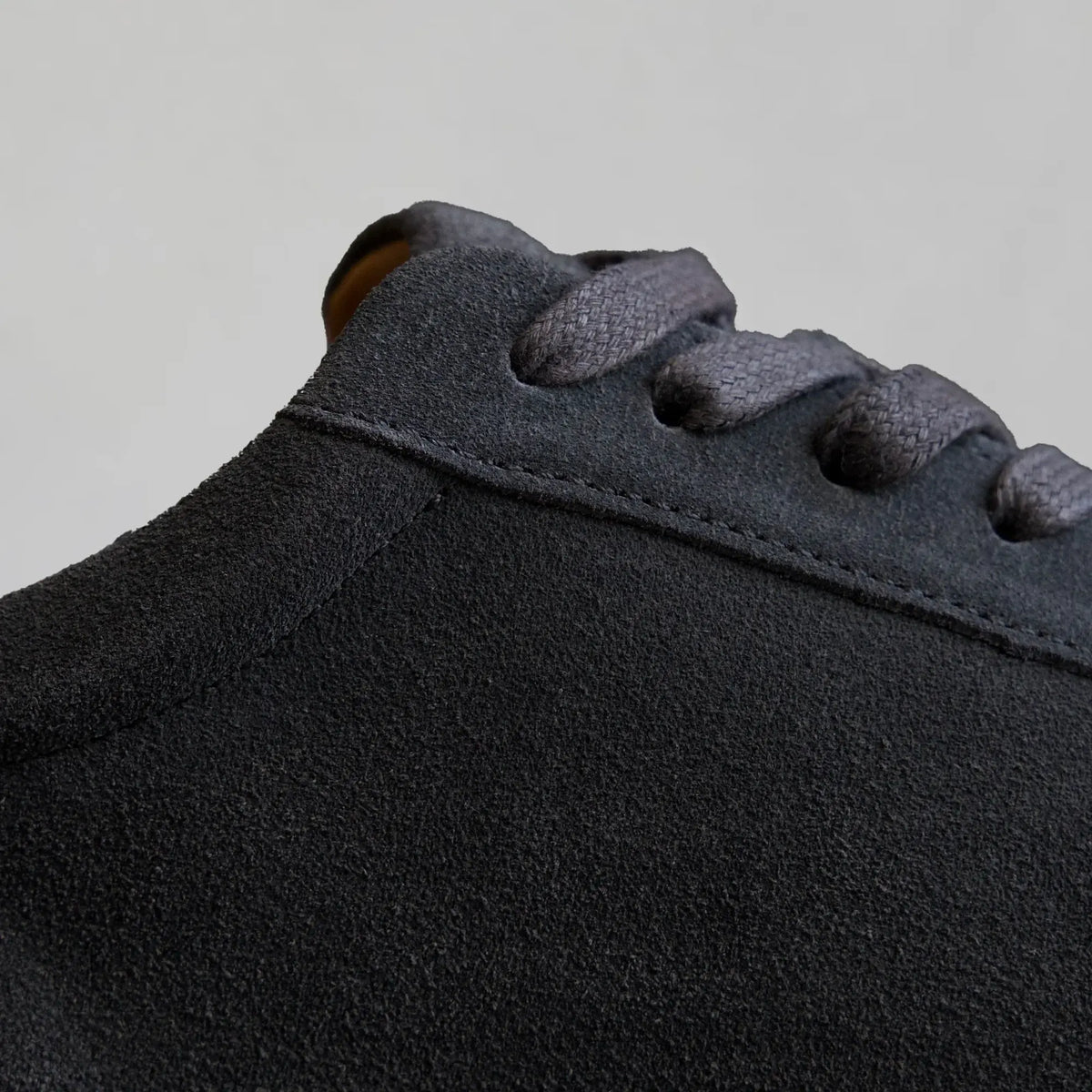 FF11 Essential Sneaker Suede Grey - FADE