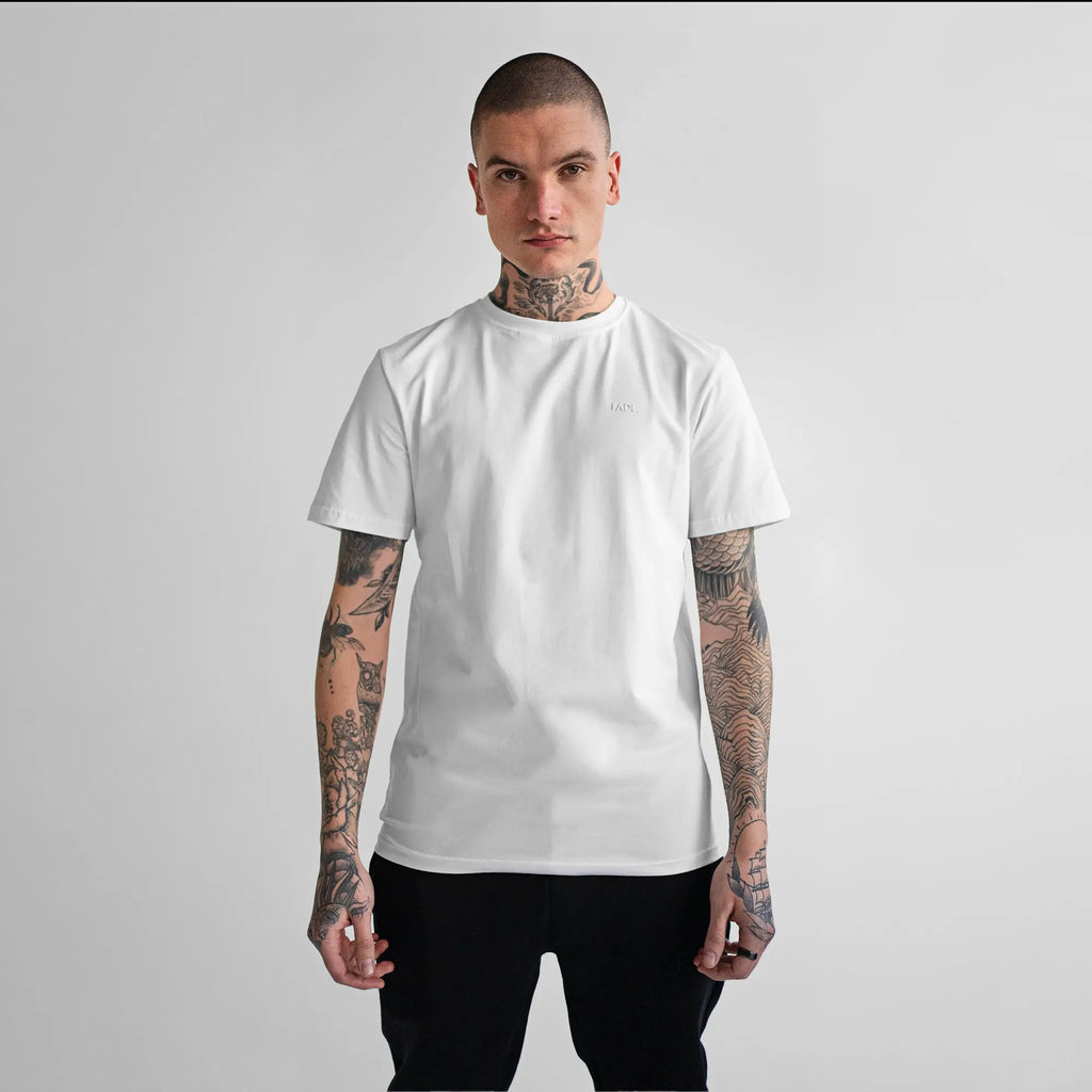 Fade Essential T-Shirt V2 White - FADE