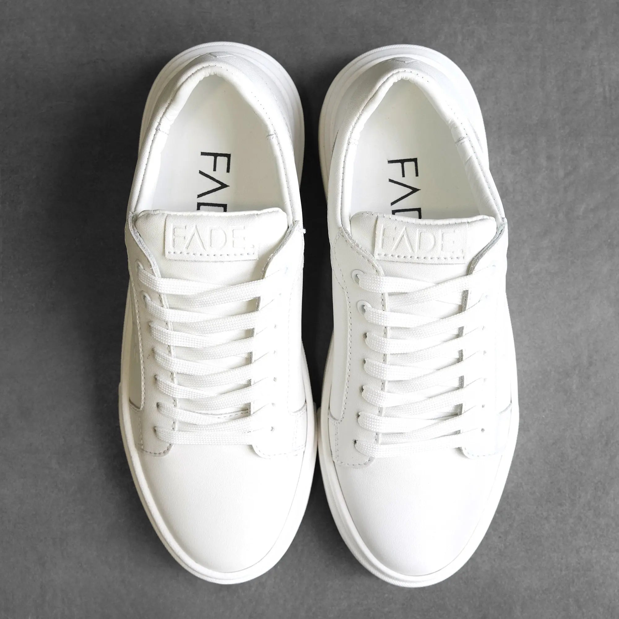 Fade Iconic II White Sneaker - FADE