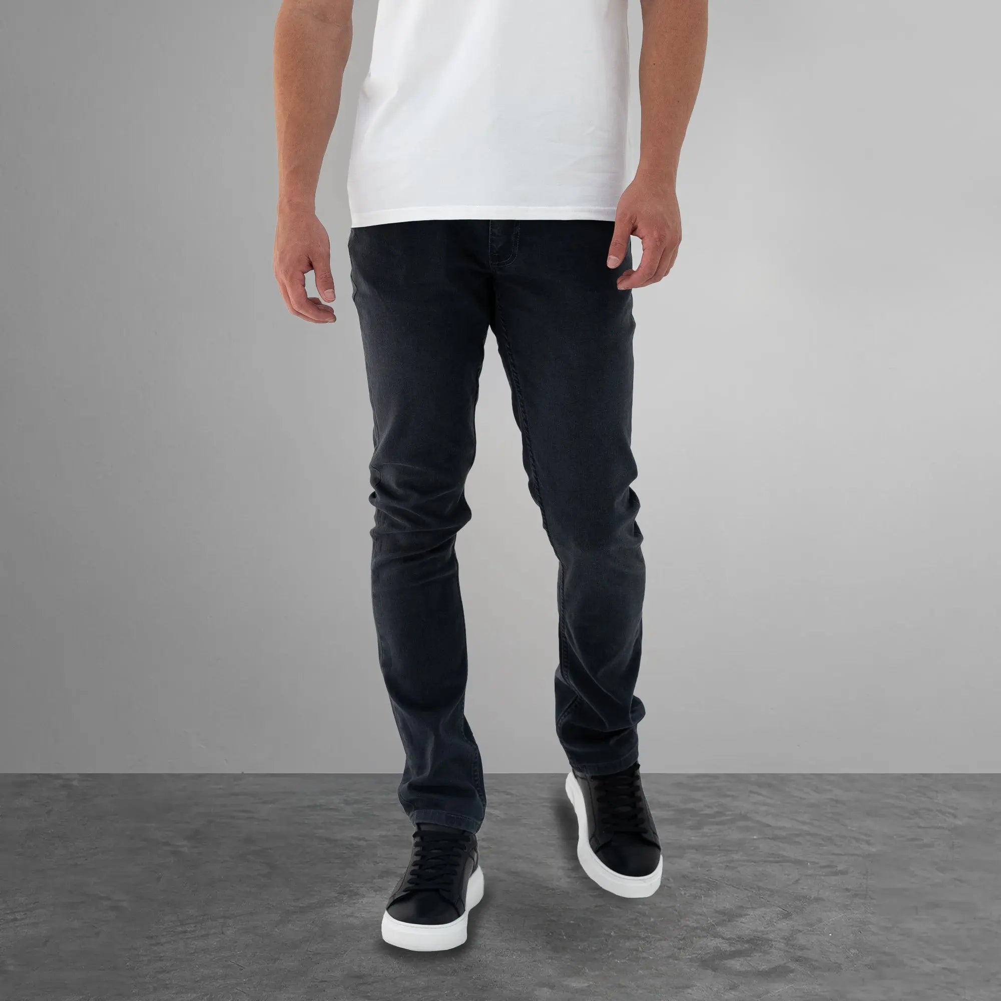 Iconic Carbon Slim Fit Jeans - FADE