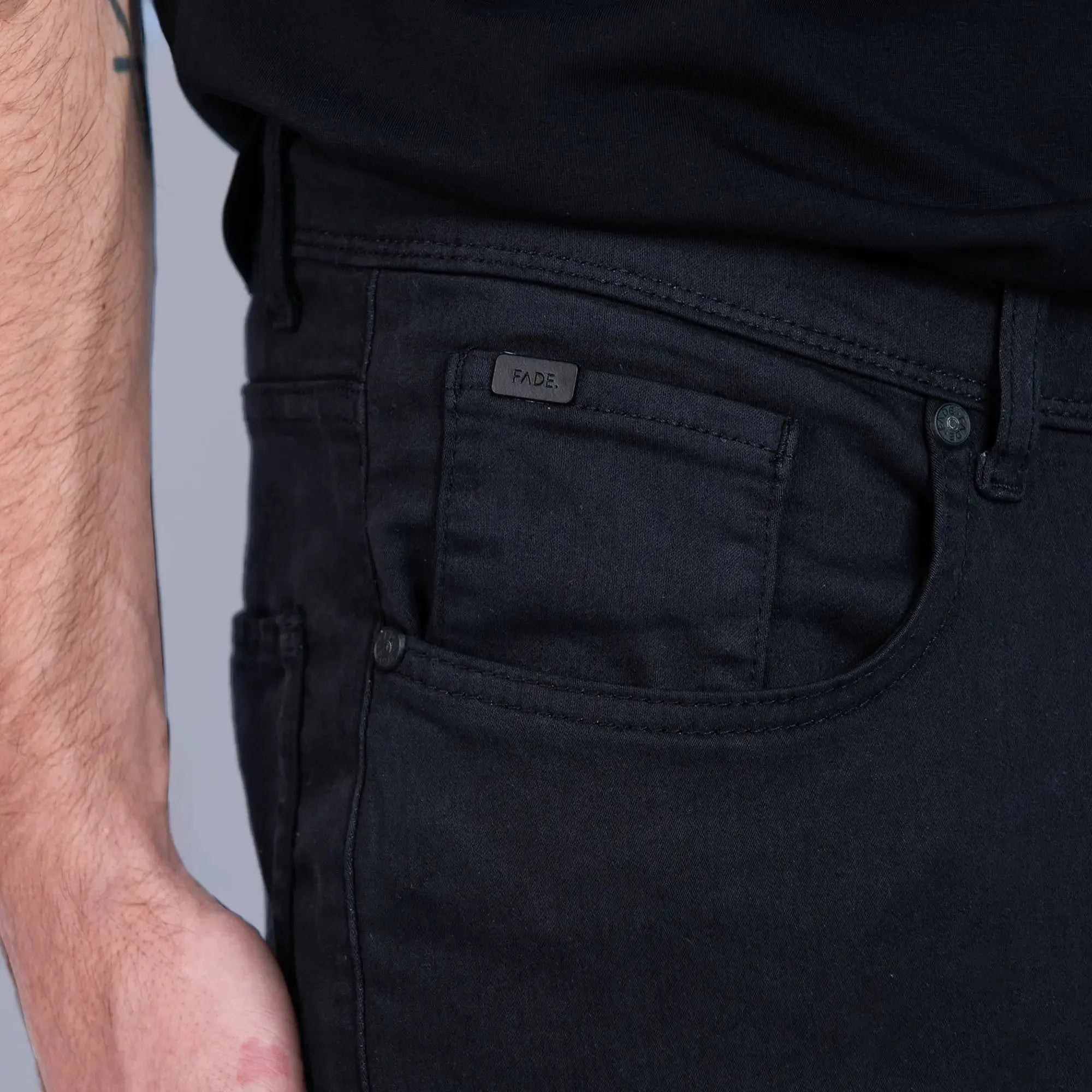 Iconic Graphite Slim Fit Jeans - FADE