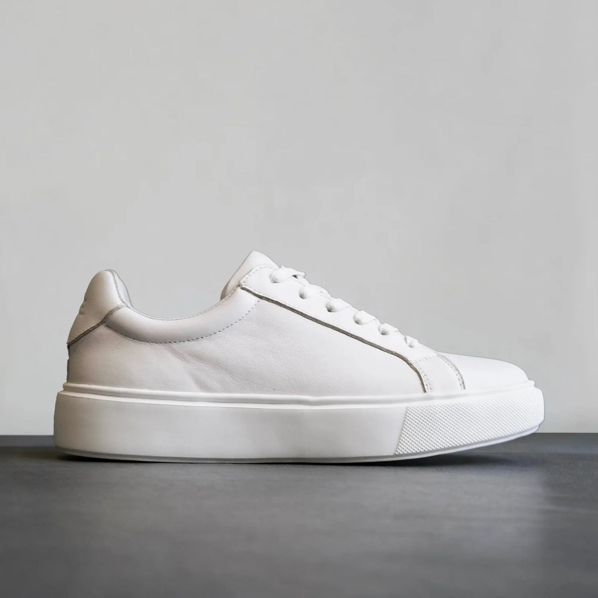 Iconic Sneaker Nappa Leather  White - FADE