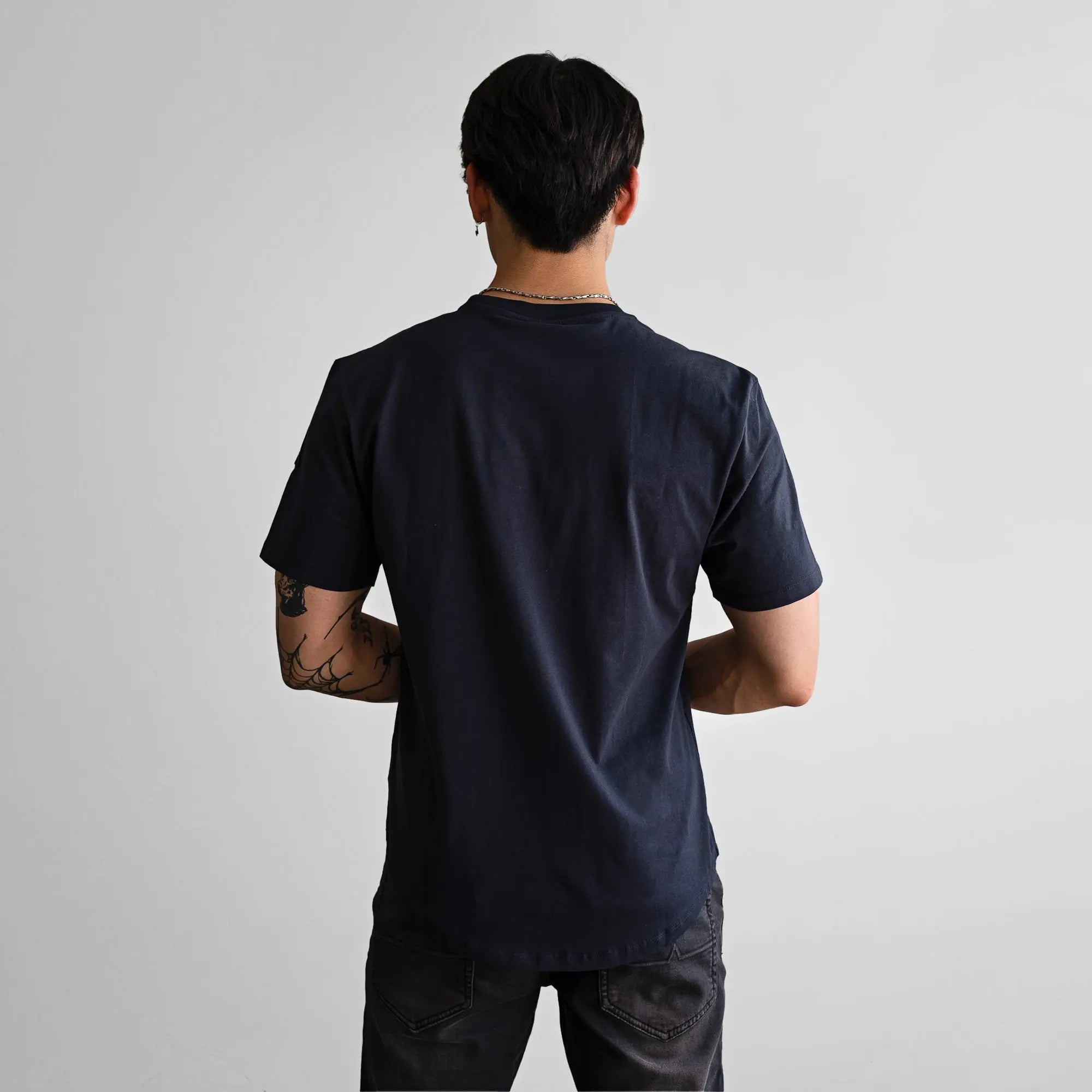 Still T-Shirt Navy - FADE