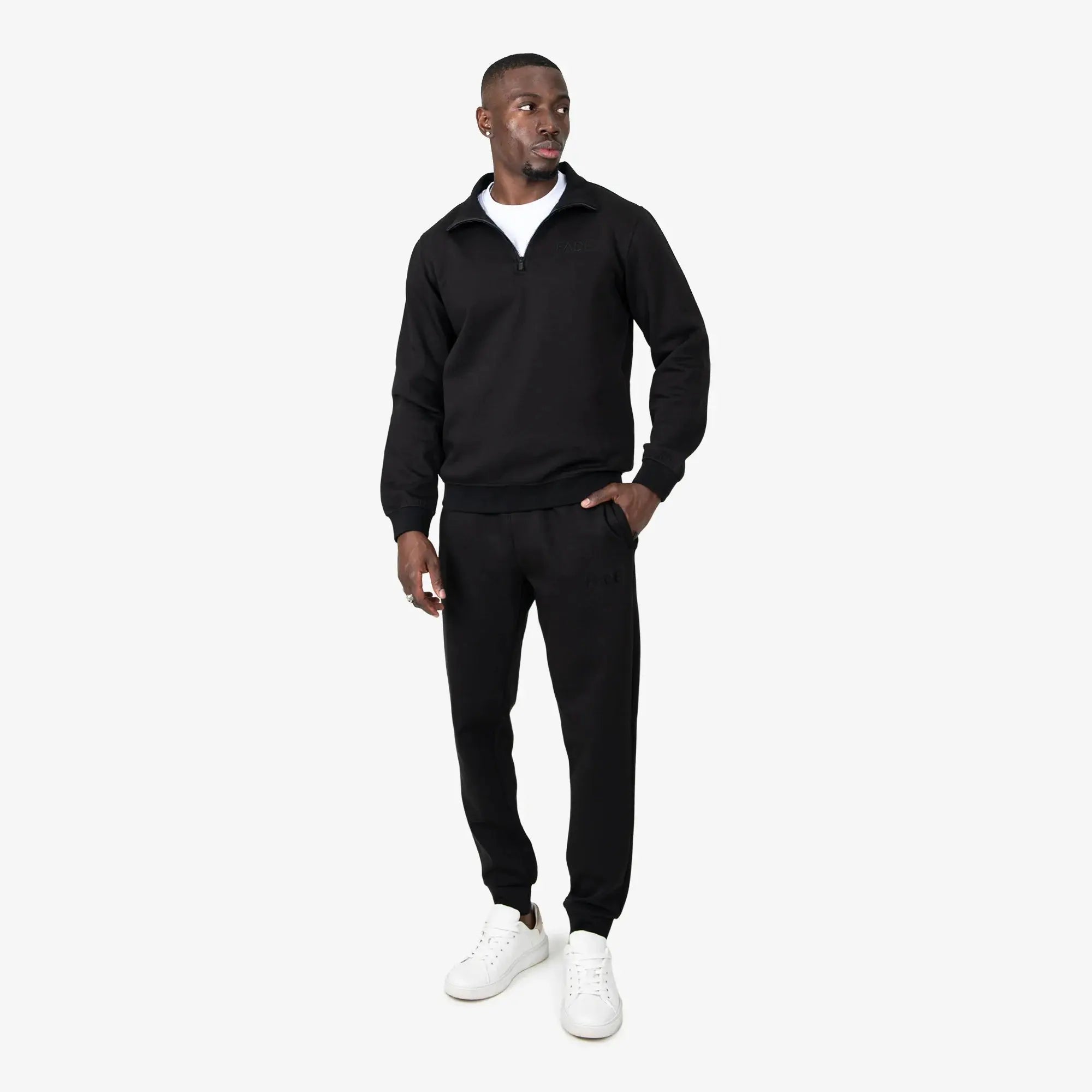 Essential Sweatpants Slim Fit Black - FADE
