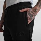 Fade Essential Sweatpants Black - FADE